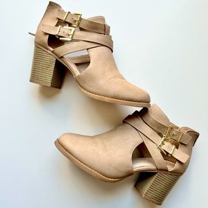 Womens SODA Nude Beige Ankle Boots With Heel